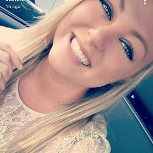 Meet your Posher, Justine